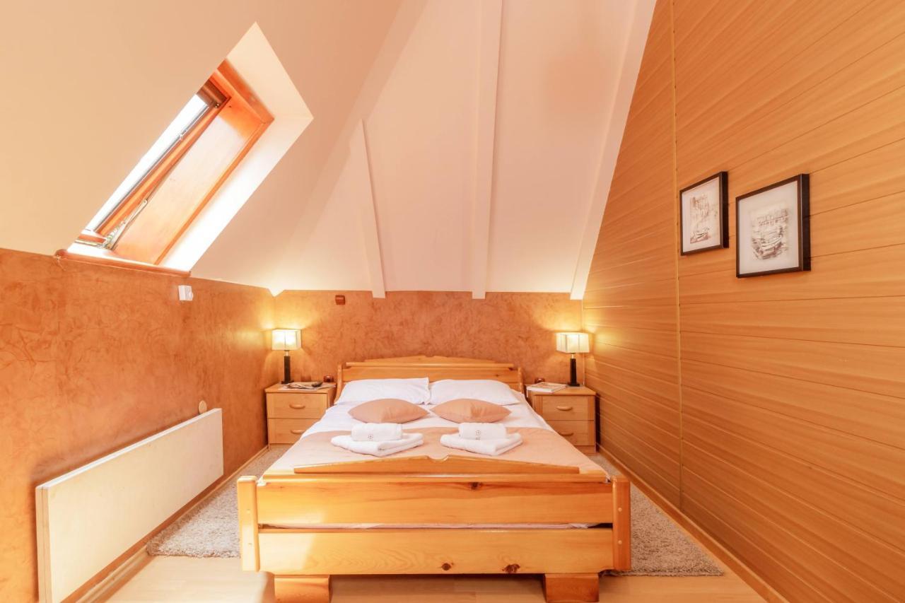 Apartmán Kraljevi Konaci - Najam Kuca Na Zlatiboru Exteriér fotografie